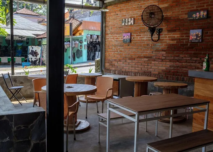 Kumpul Kuta Ostello Legian